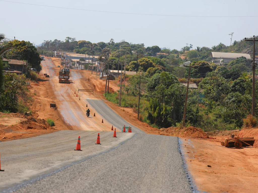 image-2-1024x768 Após atropelamento de criança, deputado Delegado Lucas solicita redutores de velocidade em Jacinópolis