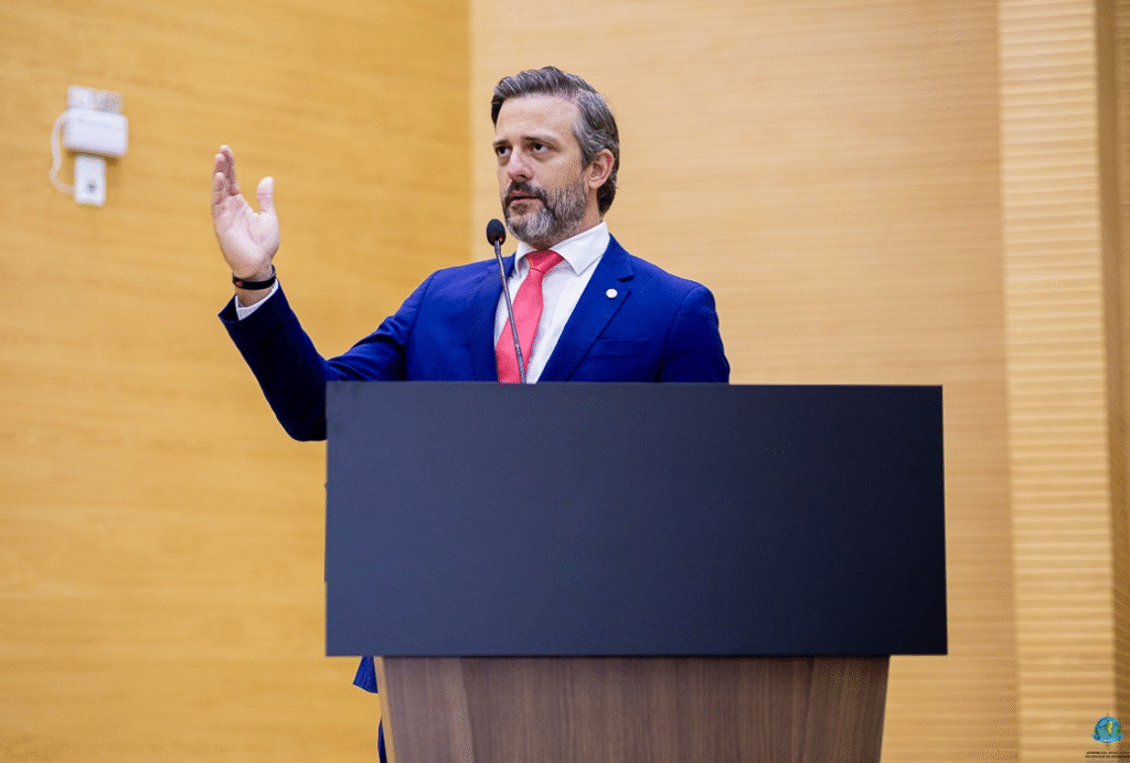 image-5-1024x692 Deputado Delegado Lucas destaca valorização da Polícia Civil após aprovação de projeto na Alero